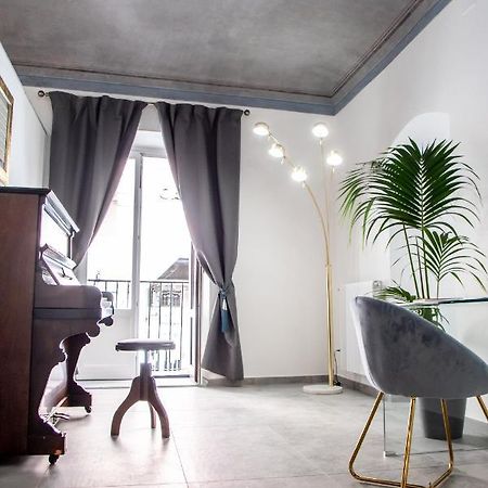 Casta Diva Luxury Apartments ปาแลร์โม ภายนอก รูปภาพ