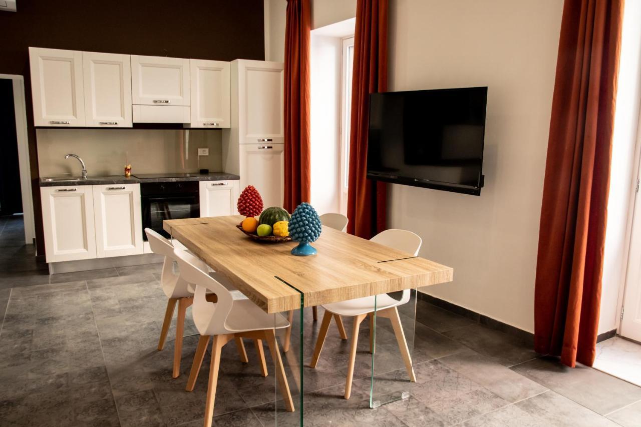 Casta Diva Luxury Apartments ปาแลร์โม ภายนอก รูปภาพ
